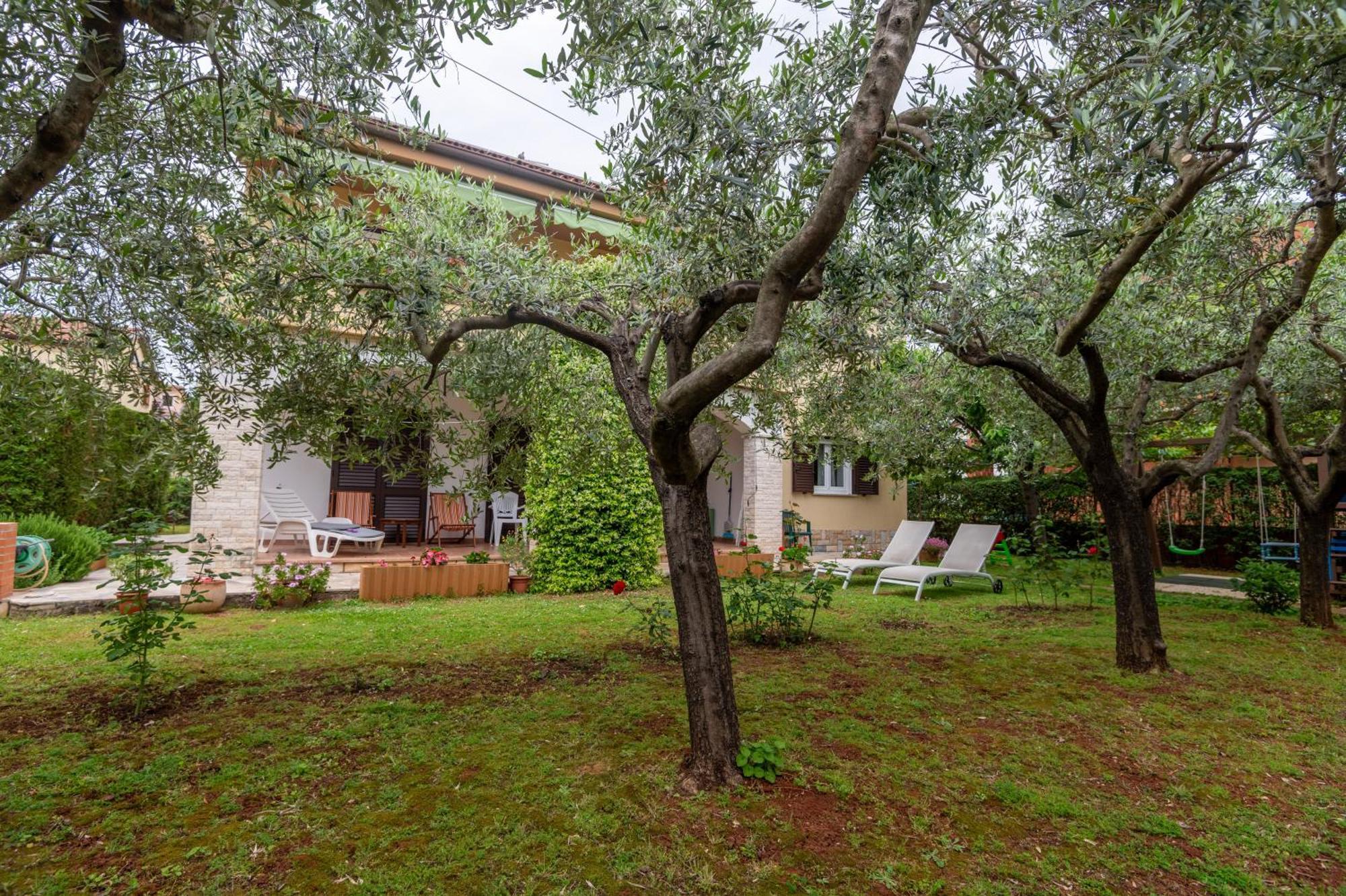 Apartments Mirella Novigrad Istria Exterior foto